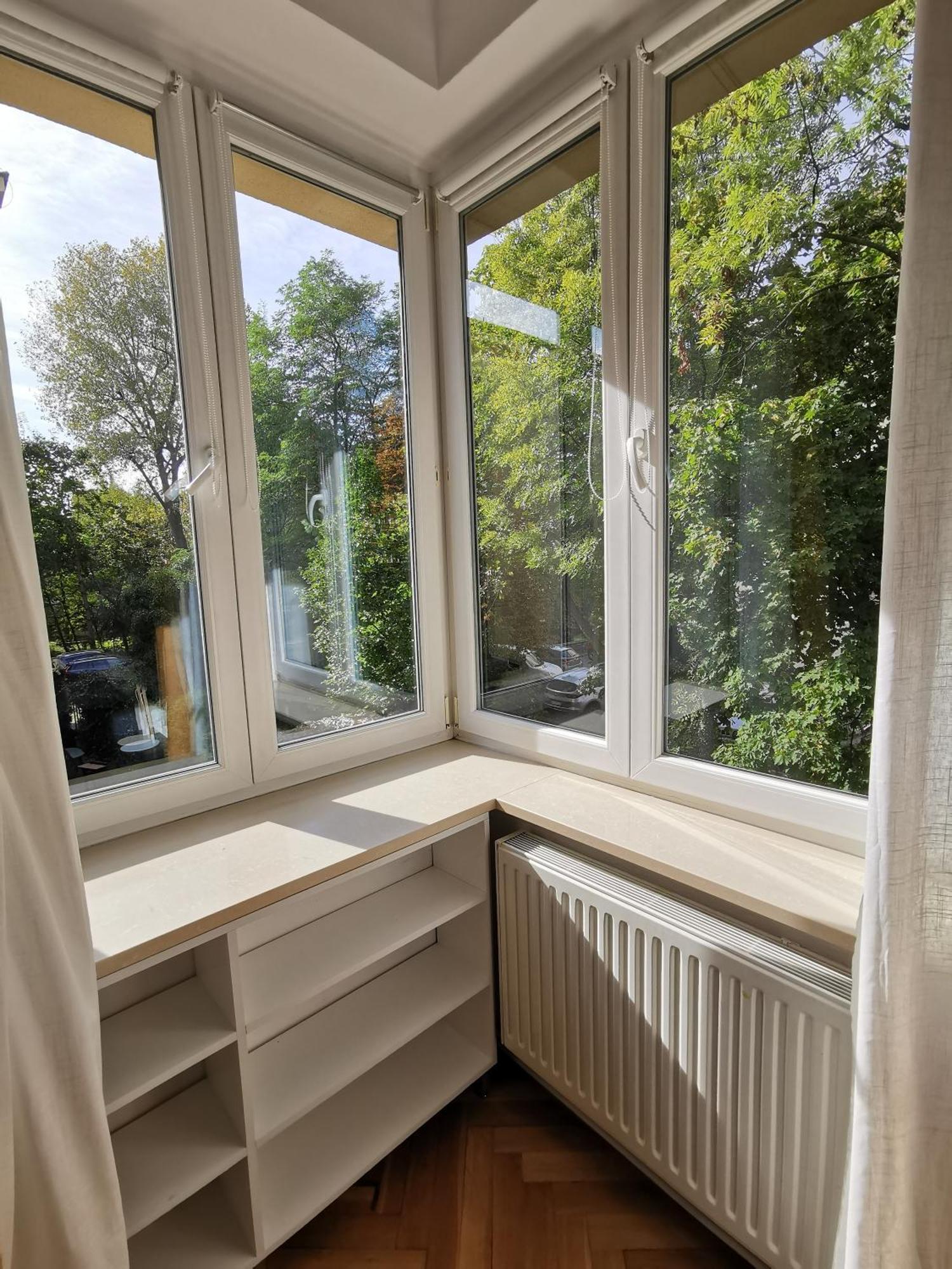 Cozy Spacious Apartment With Balcony Краков Экстерьер фото